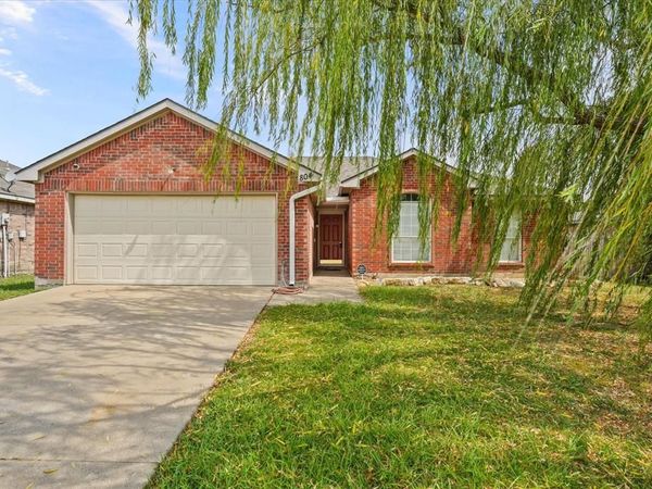 804 Rowdy Drive, Royse City, TX 75189