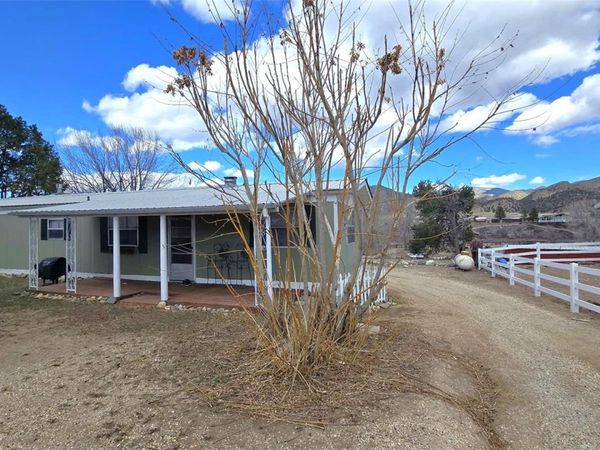 9815 US Highway 50 , Howard, CO 81233
