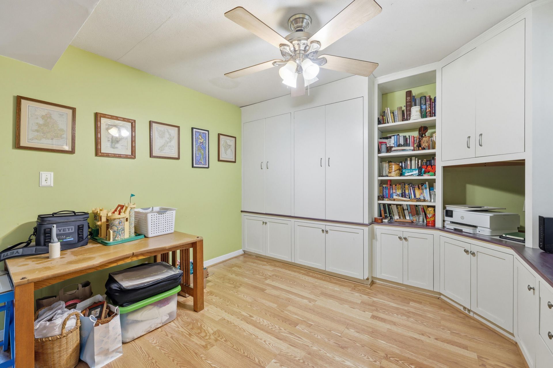 315 Hollywood Drive Photo 14
