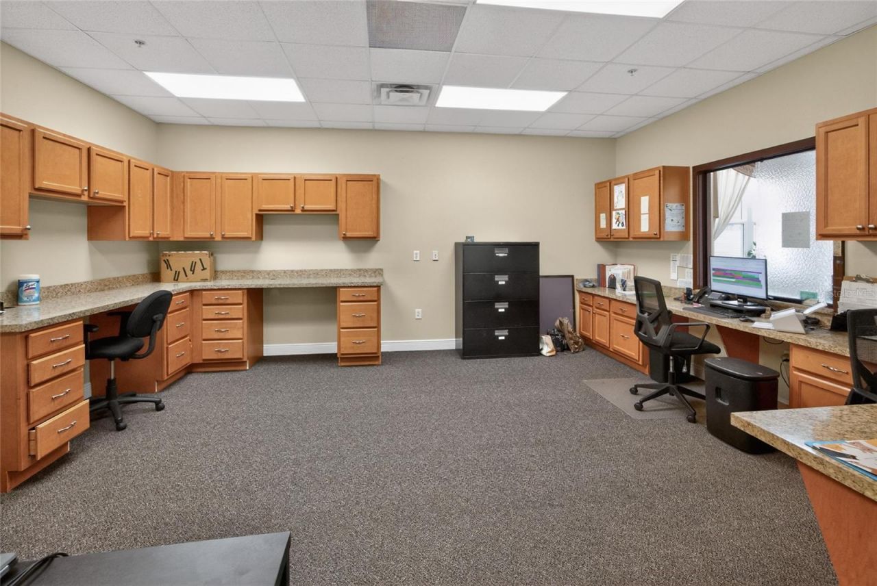 733 County Road 466 , Lady Lake, FL 32159 Photo