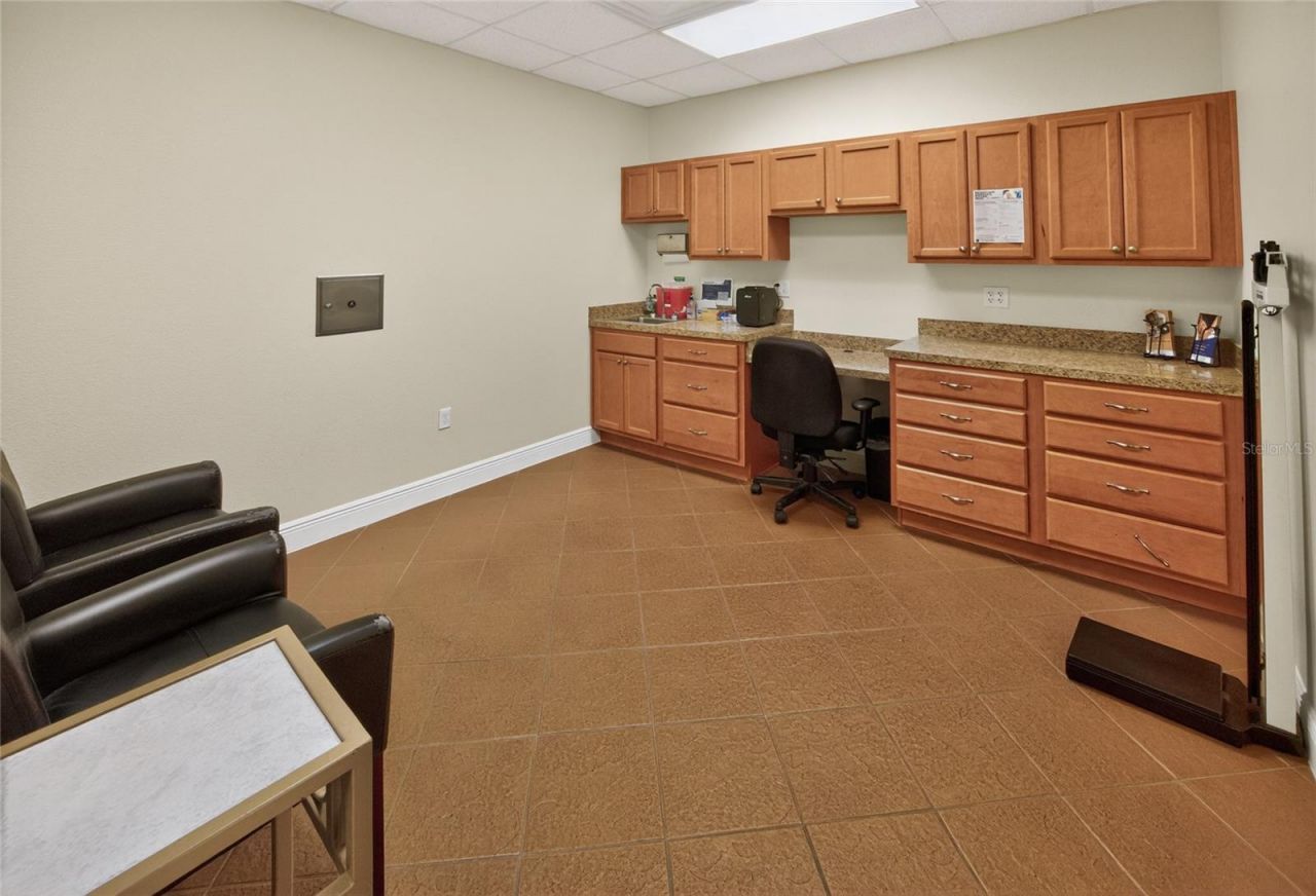 733 County Road 466 , Lady Lake, FL 32159 Photo