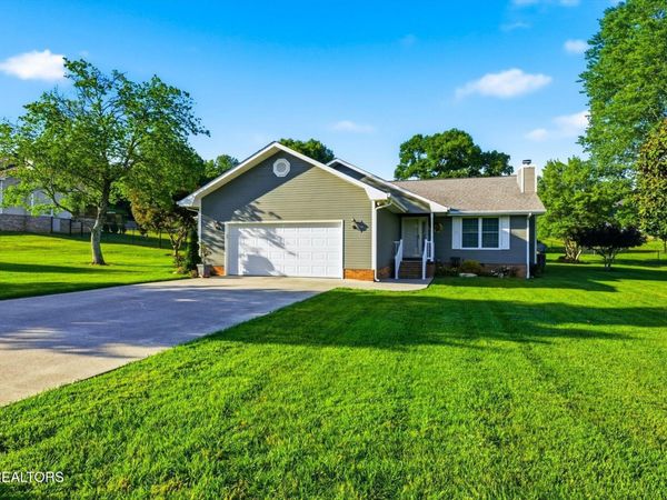 1404 Housley Drive , Athens, TN 37303