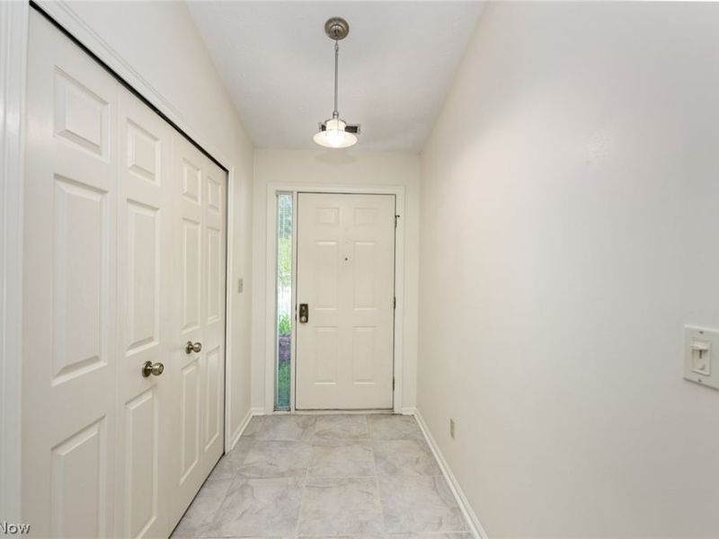 839 Sutton Place, Akron, OH 44313 Photo 11