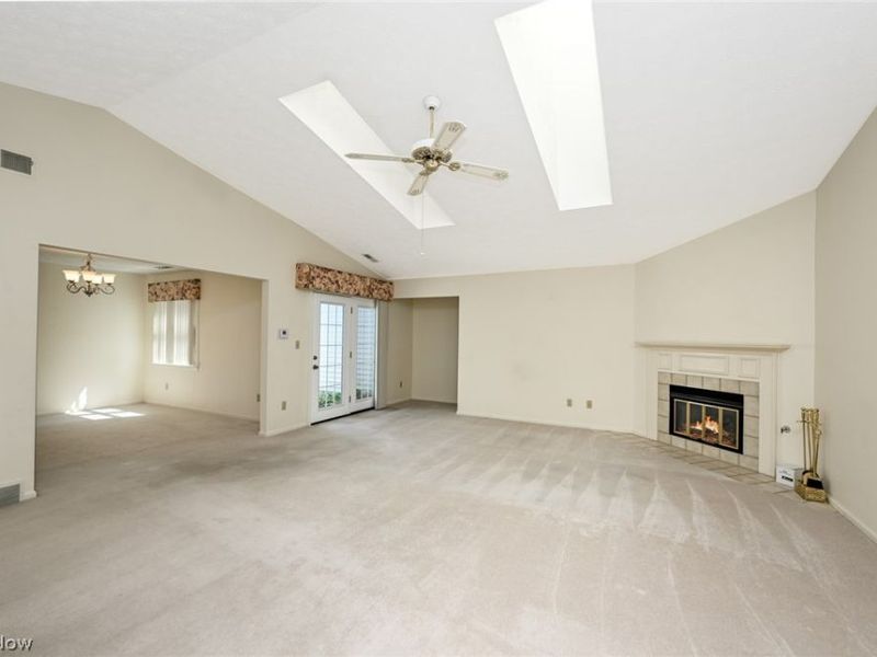 839 Sutton Place, Akron, OH 44313 Photo 14