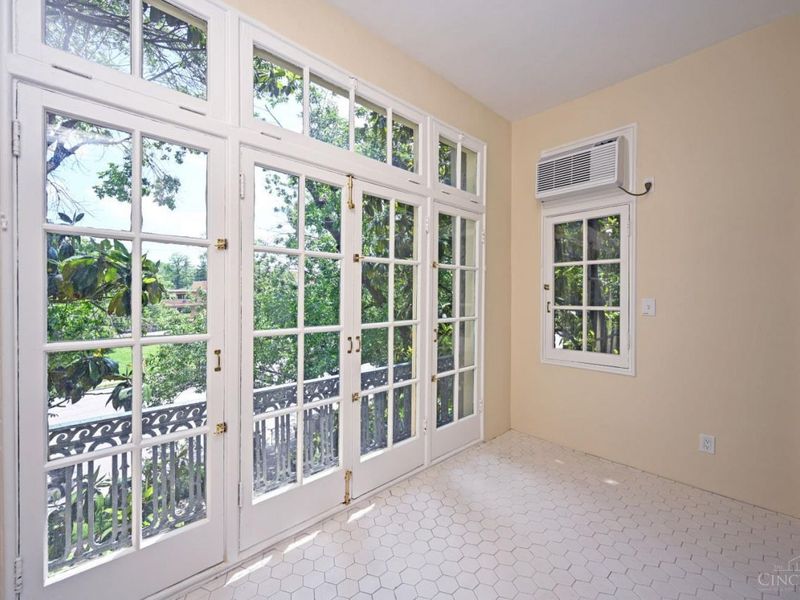 2138 Madison Road, Unit I, Cincinnati, OH 45208 Photo 17