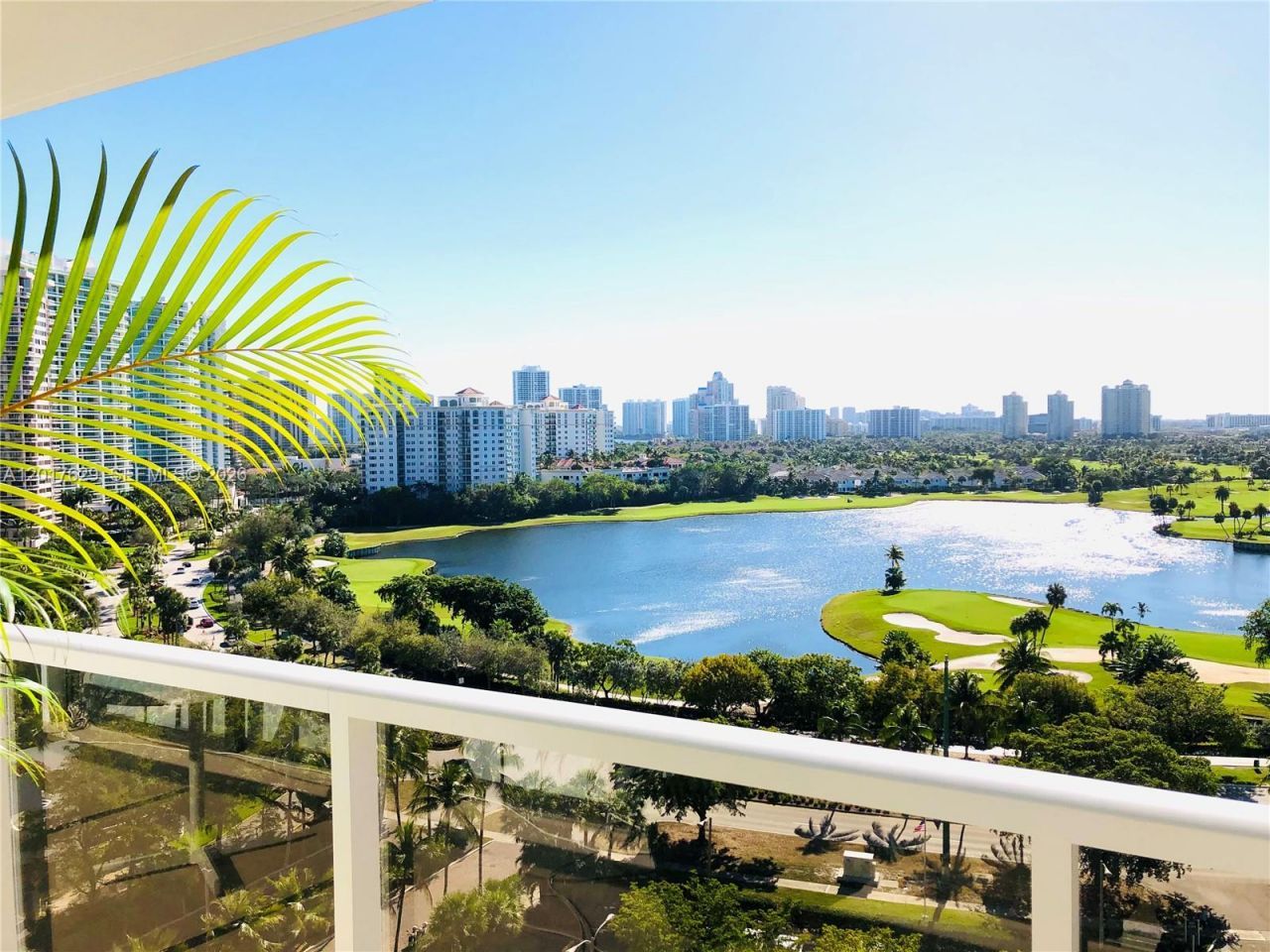 3731 N Country Club Dr , Unit 1526, Aventura, FL 33180 Photo