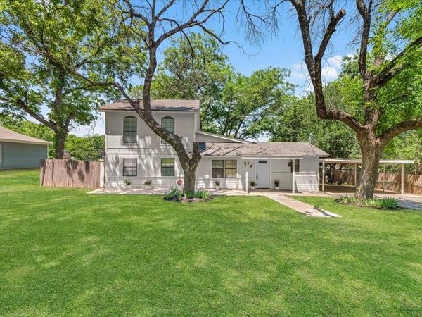 643 E Columbia Drive, Azle, TX 76020