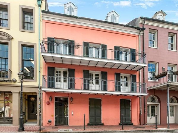 528 ST LOUIS Street, Unit 202, New Orleans, LA 70130