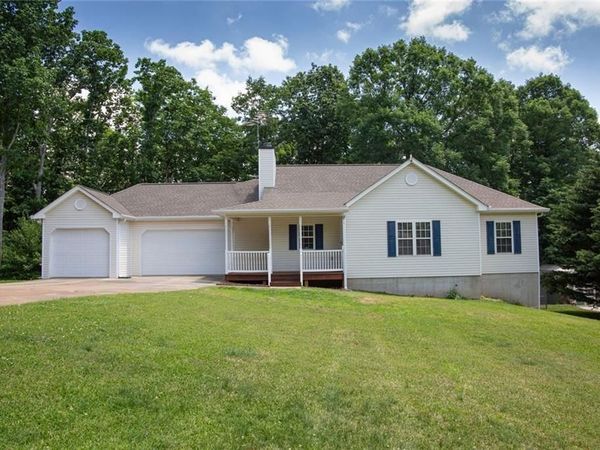 678 Shadow Mountain Lane , Cleveland, GA 30528