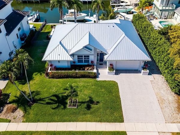 1609 Villa CT , MARCO ISLAND, FL 34145