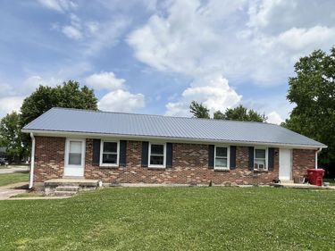 200 Longview Drive, Nicholasville, KY 40356