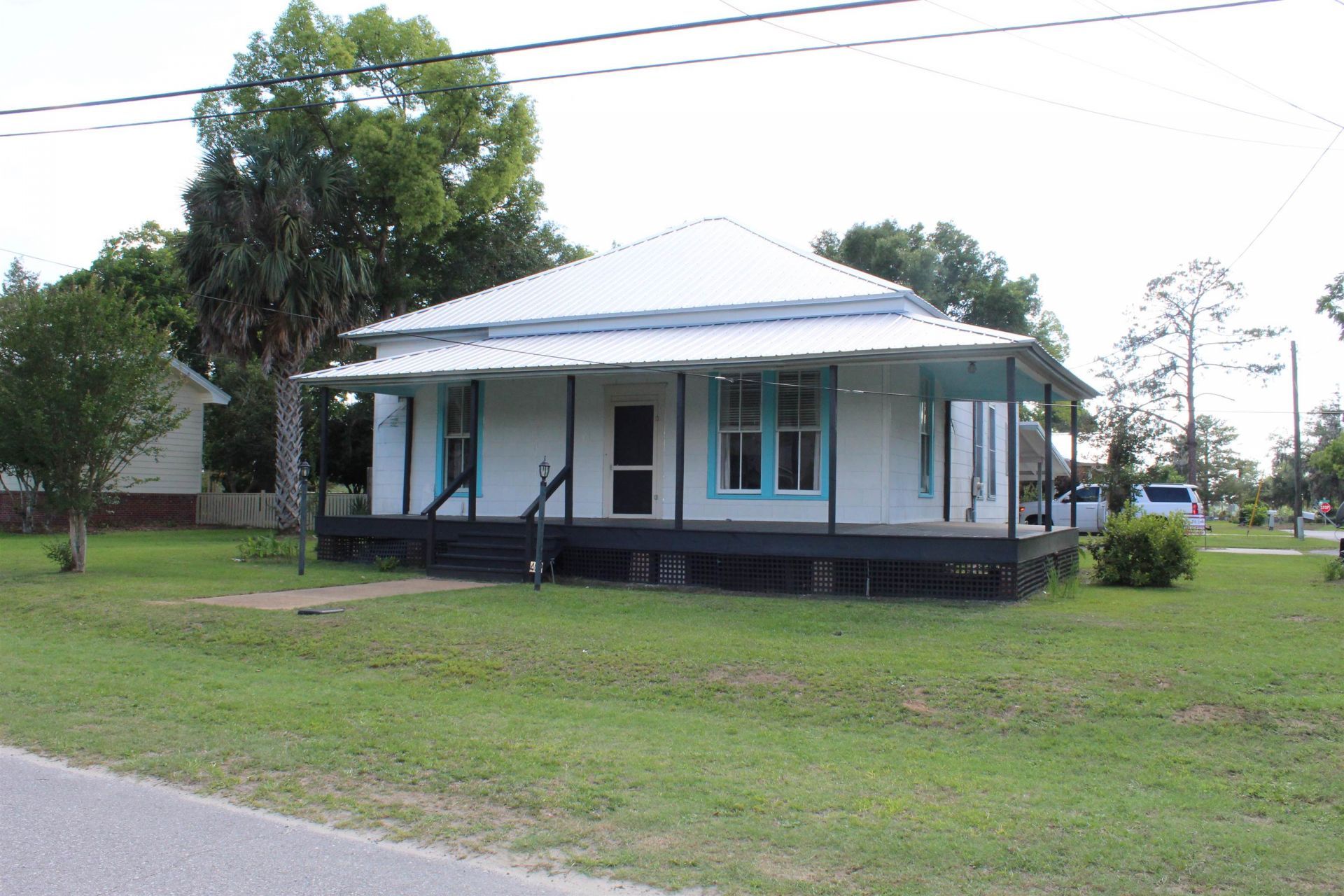 409 NE Horry Avenue, Madison, FL 32340 Main Photo