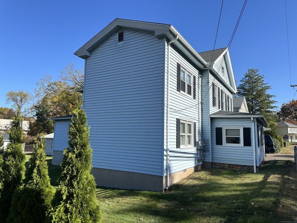96 Main St , Unit 2, Branford, CT 06405
