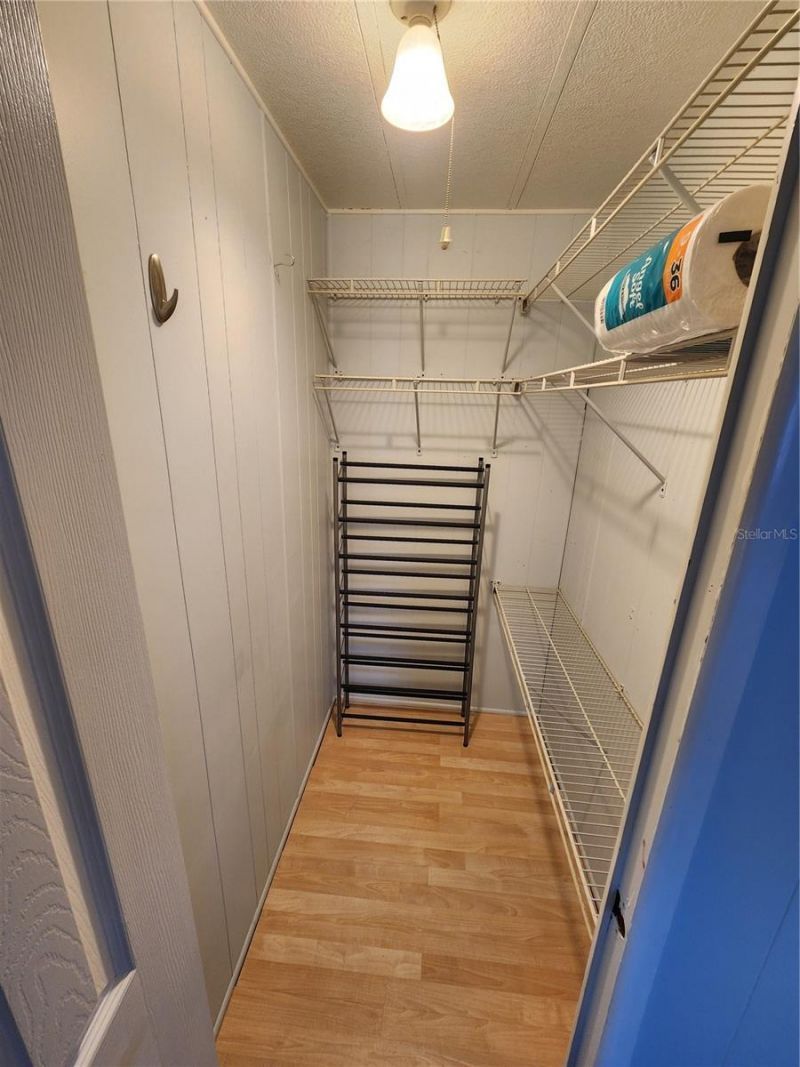 808 53rd Avenue E, Unit 27, Bradenton, FL 34203 Photo