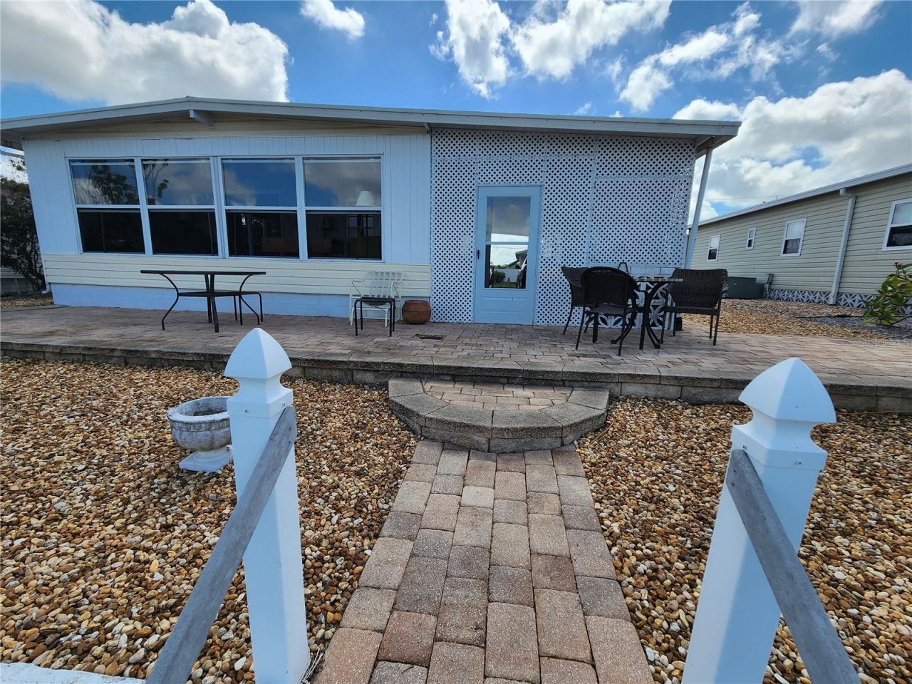 808 53rd Avenue E, Unit 27, Bradenton, FL 34203 Photo
