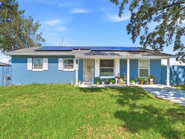 6 VIOLA STREET , KISSIMMEE, FL 34741