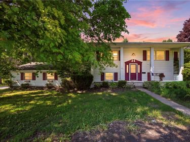 34 Broadway Street , Oakfield, NY 14125