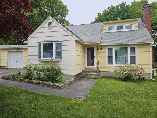 186 Ridge Rd, Marlborough, MA 01752
