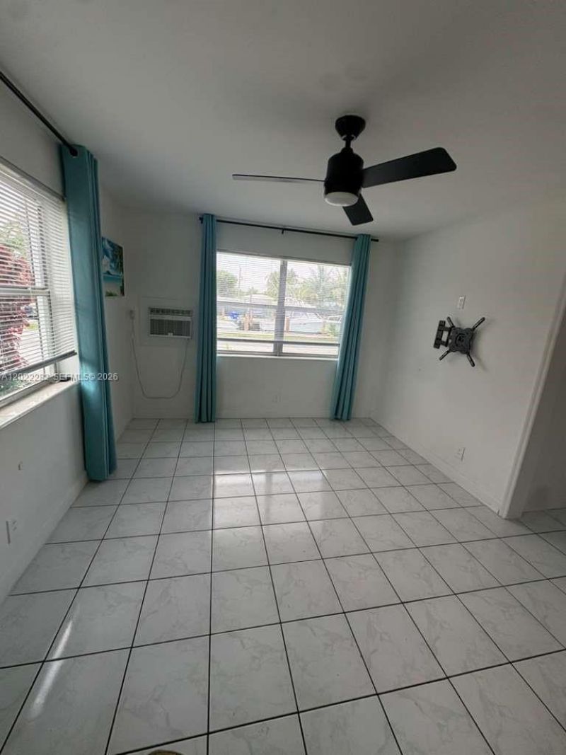 3210 Canal Dr , Unit 5, Pompano Beach, FL 33062 Photo