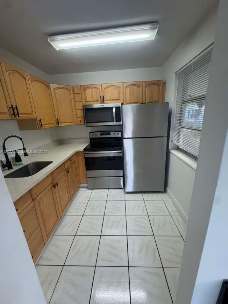 3210 Canal Dr , Unit 5, Pompano Beach, FL 33062 Photo