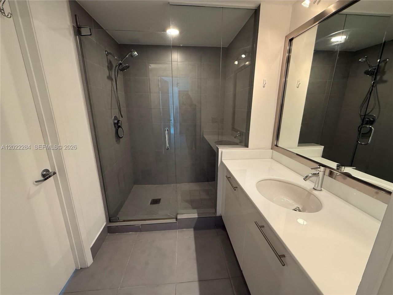 92 SW 3rd St , Unit 3709, Miami, FL 33130 Photo