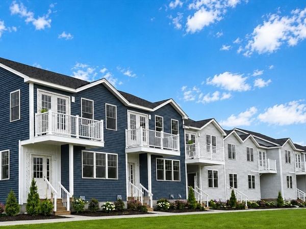 36 Starboard Dr, Unit B, Wareham, MA 02532