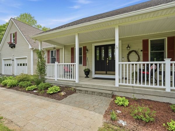 12 Chesterfield Rd, Westhampton, MA 01027