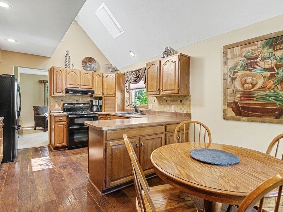 Property Image 6