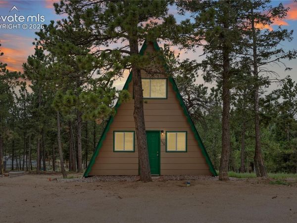 110 Gentian Road, Woodland Park, CO 80866