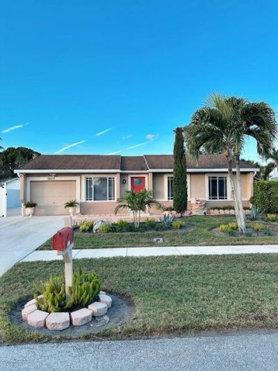 10079 Yeoman Lane, Royal Palm Beach, FL 33411 Photo
