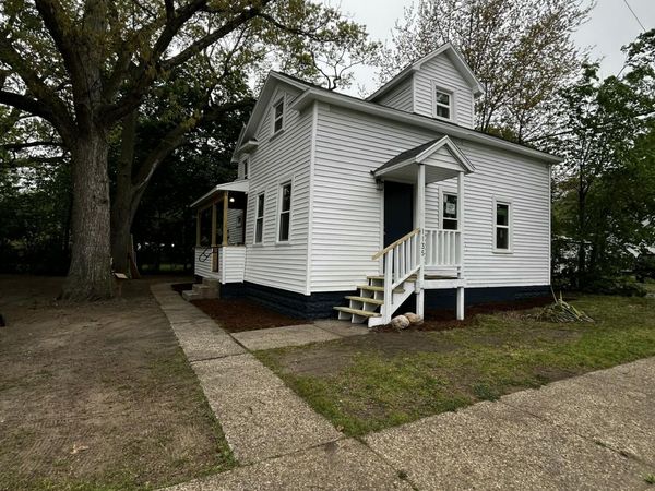 1135 Holt Street, Muskegon, MI 49442