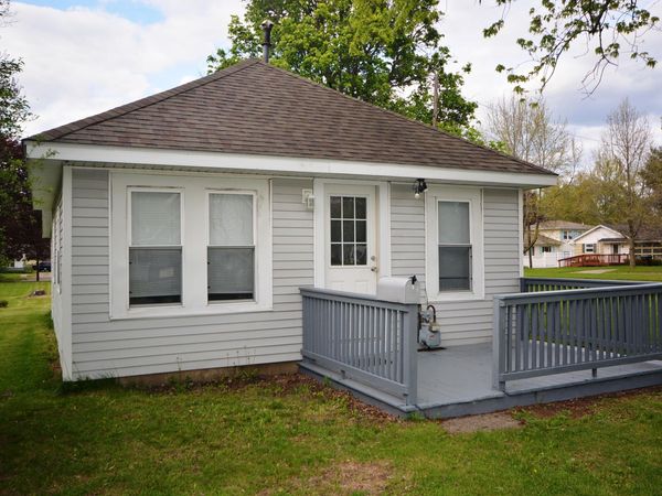 117 E North Street, Albion, MI 49224