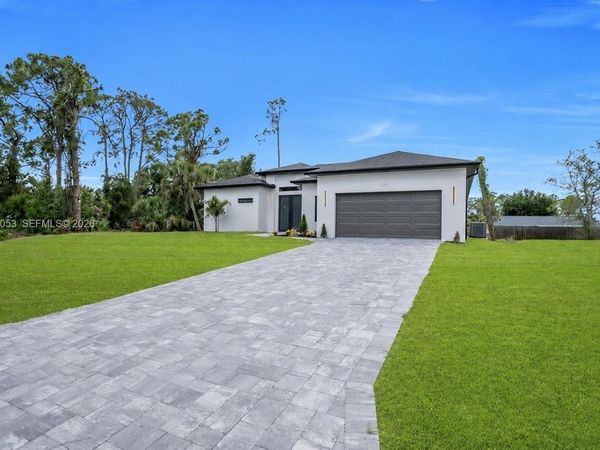 3286 EAGLE PASS ST , North Port, FL 34286