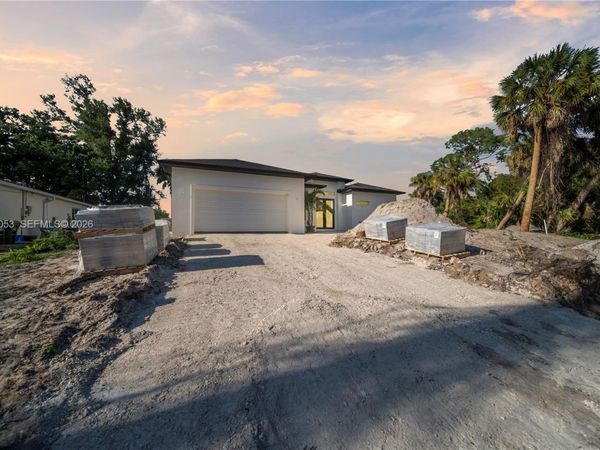 3286 EAGLE PASS ST , North Port, FL 34286
