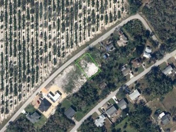 116 CLINTON AVE, Lake Placid, FL 33852