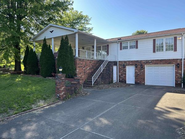 1014 Indiana Avenue, Fairmont, WV 26554