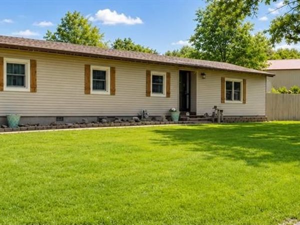 702 W Oak Street, Weir, KS 66781