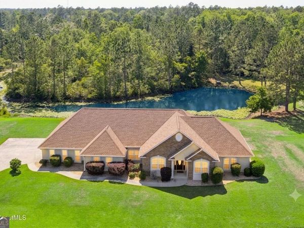 190 Lakes Drive, Brunswick, GA 31523