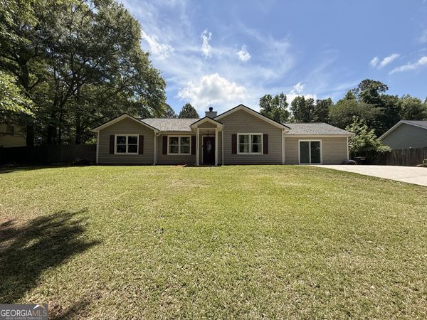 70 Gales Way, Newnan, GA 30263