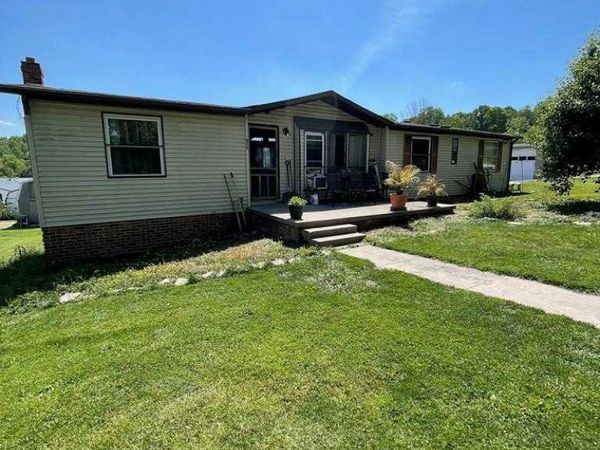 135 Kingsview St, Bluefield, WV 24701