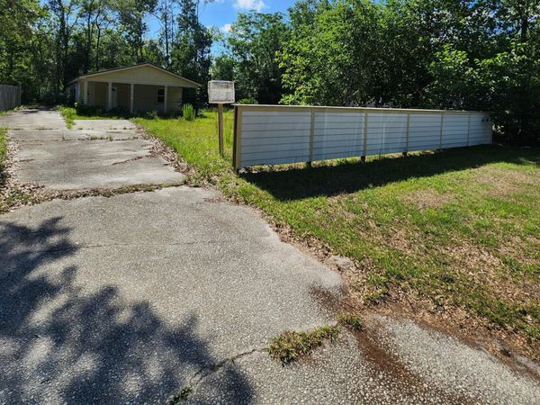 6978 PAUL HOWARD Drive, Jacksonville, FL 32222