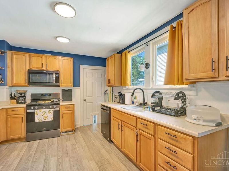 22 Woodsdale Avenue, Cincinnati, OH 45216 Photo 4