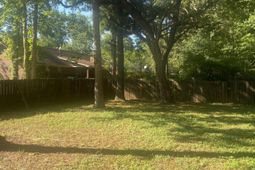 142 Wampee Curve photo 4