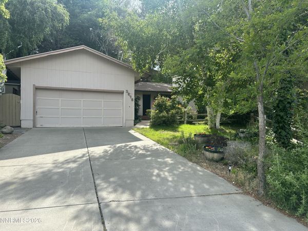 3575 Bluejay Court, Reno, NV 89509