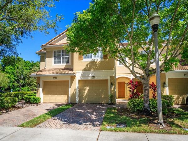 7191 CADIZ BOULEVARD , ORLANDO, FL 32819