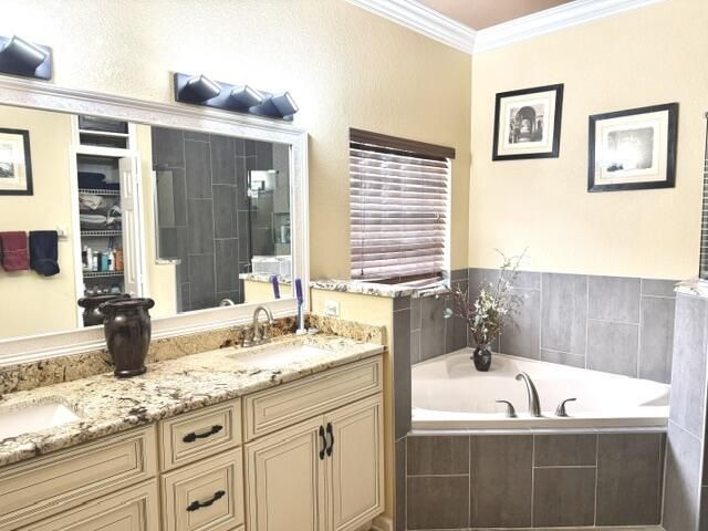 598 NW Waverly Circle S, Port Saint Lucie, FL 34983 Photo