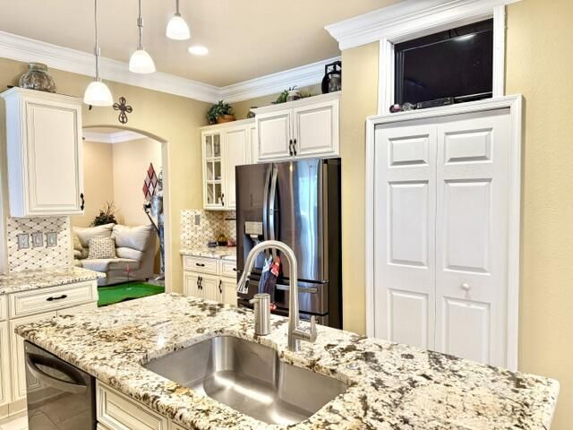 598 NW Waverly Circle S, Port Saint Lucie, FL 34983 Photo