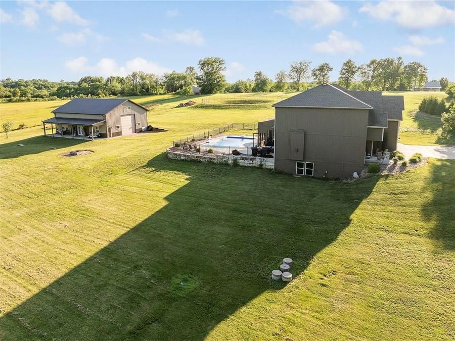 Property Image 75