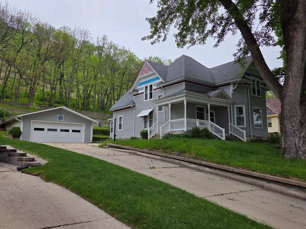 401 W Stevens Avenue, Rushford, MN 55971