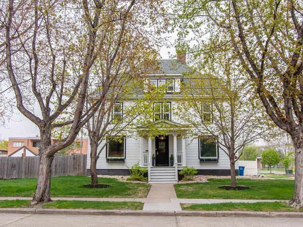 203 7th Street S, Moorhead, MN 56560